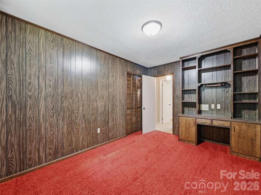 252 Big Stomp Road, Waynesville, NC 28786.  MLS# CAR4399096, YatesRealty ID 34301. 