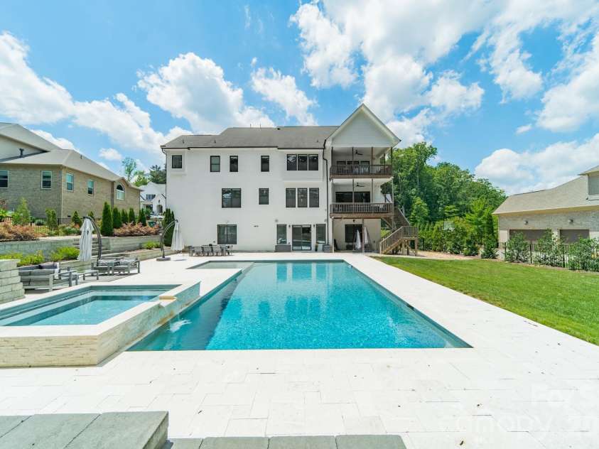 2008 Kenmere Lane, Charlotte, NC 28270.  MLS# CAR4392022, YatesRealty ID 34303. 