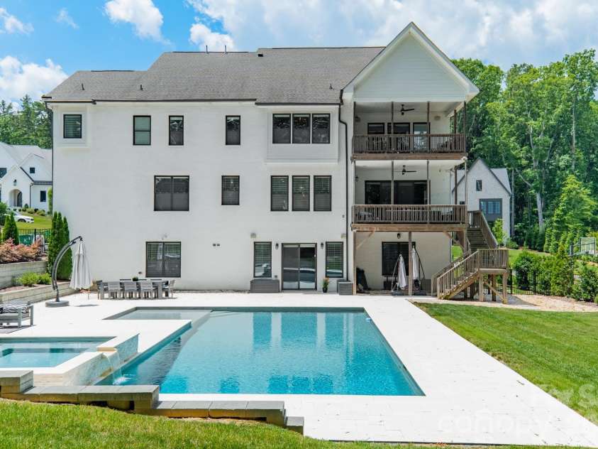 2008 Kenmere Lane, Charlotte, NC 28270.  MLS# CAR4392022, YatesRealty ID 34303. 