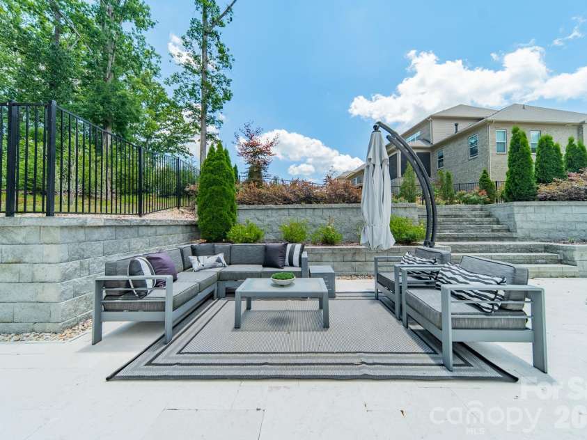 2008 Kenmere Lane, Charlotte, NC 28270.  MLS# CAR4392022, YatesRealty ID 34303. Oversized pool deck to entertain