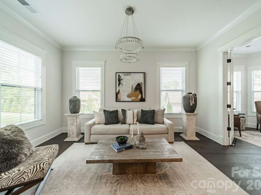 2008 Kenmere Lane, Charlotte, NC 28270.  MLS# CAR4392022, YatesRealty ID 34303. Sitting Room