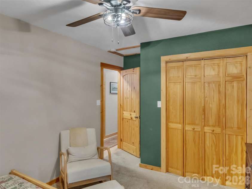 49 Brandywine Road, Waynesville, NC 28786.  MLS# CAR4395907, YatesRealty ID 34304. 