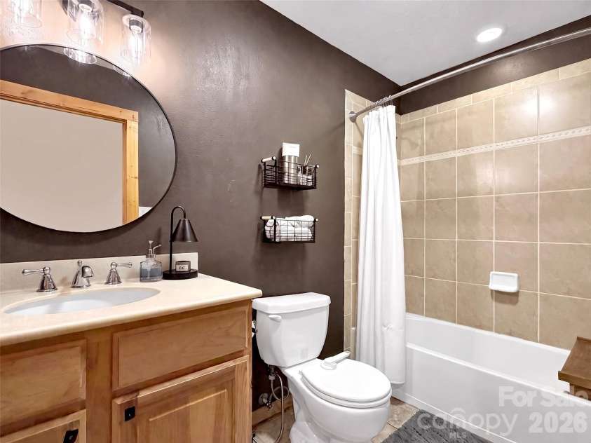 49 Brandywine Road, Waynesville, NC 28786.  MLS# CAR4395907, YatesRealty ID 34304. 
