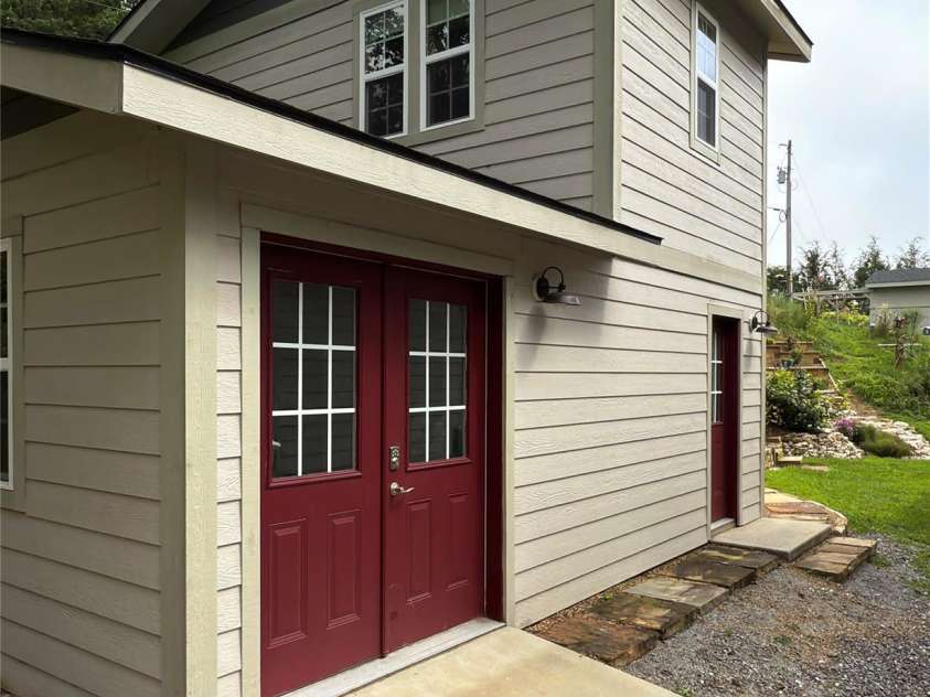 1856 Cabbage Patch Road, Burnsville, NC 28714.  MLS# CAR4293674, YatesRealty ID 34306. 