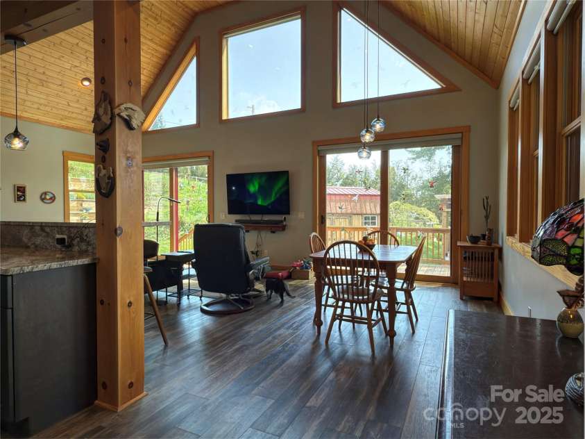 1856 Cabbage Patch Road, Burnsville, NC 28714.  MLS# CAR4293674, YatesRealty ID 34306. 