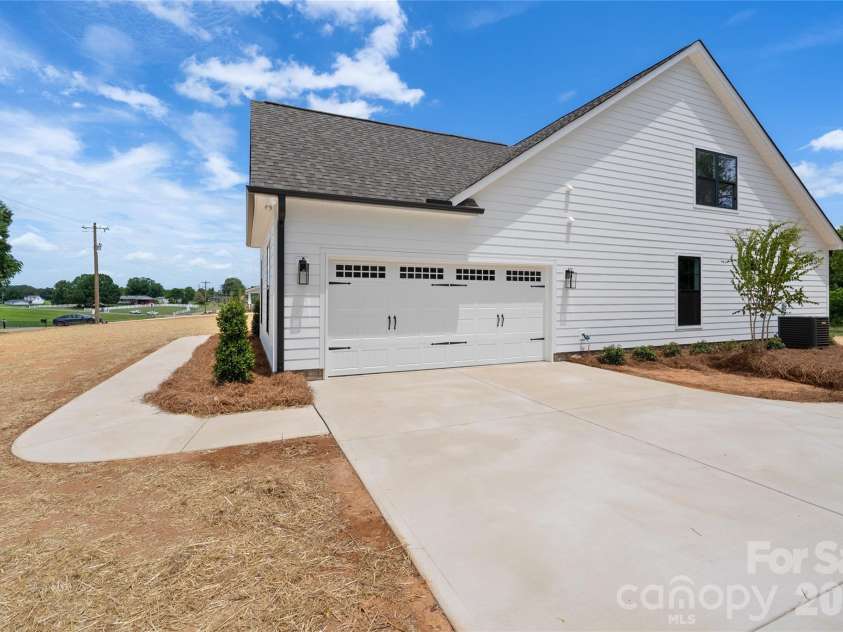 5702 Love Mill Road, Monroe, NC 28110.  MLS# CAR4398637, YatesRealty ID 34306. 