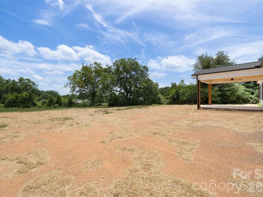 5702 Love Mill Road, Monroe, NC 28110.  MLS# CAR4398637, YatesRealty ID 34306. 