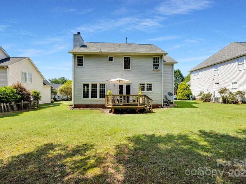 100 Birchleaf Lane, Greer, SC 29650.  MLS# CAR4294243, YatesRealty ID 34307. 