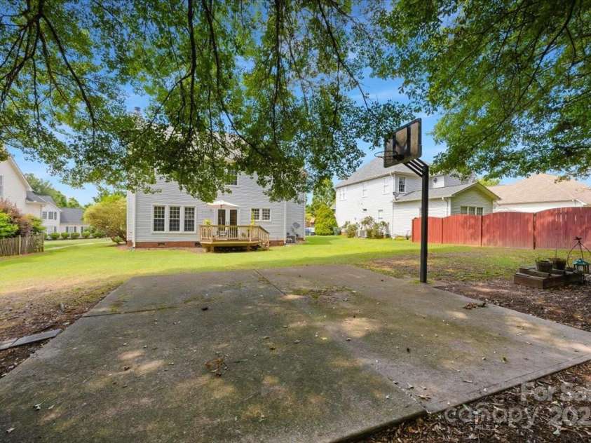 100 Birchleaf Lane, Greer, SC 29650.  MLS# CAR4294243, YatesRealty ID 34307. 