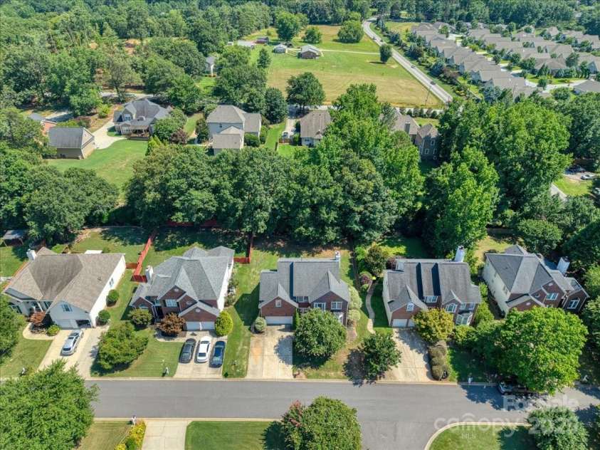 100 Birchleaf Lane, Greer, SC 29650.  MLS# CAR4294243, YatesRealty ID 34307. 