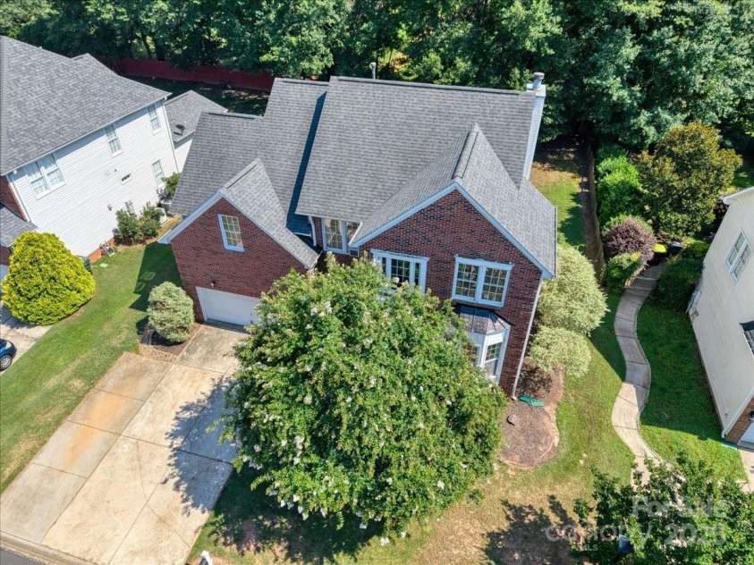 100 Birchleaf Lane, Greer, SC 29650.  MLS# CAR4294243, YatesRealty ID 34307. 