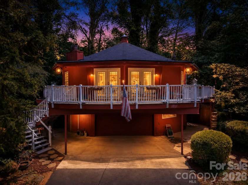 1332 Fairway Drive, Newton, NC 28658.  MLS# CAR4396972, YatesRealty ID 34307. 