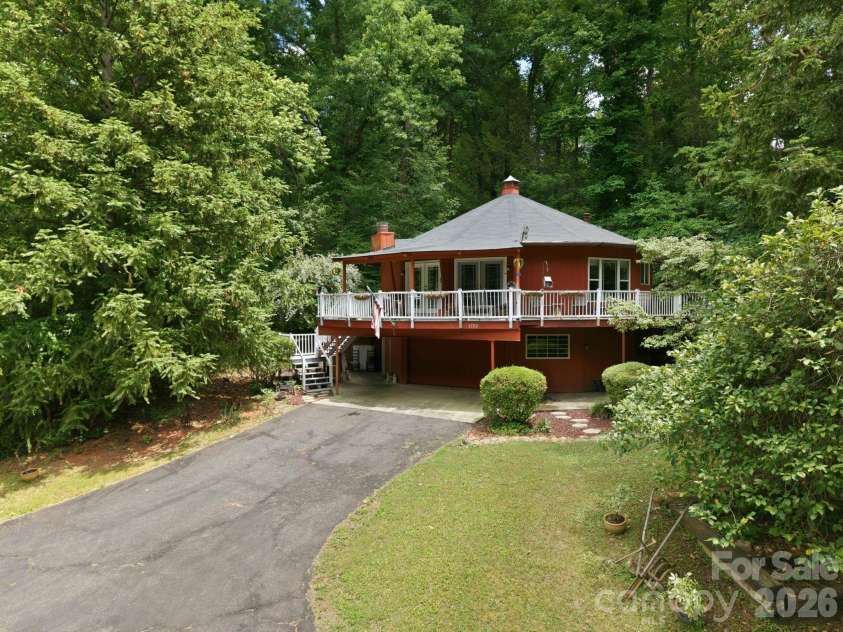 1332 Fairway Drive, Newton, NC 28658.  MLS# CAR4396972, YatesRealty ID 34307. 