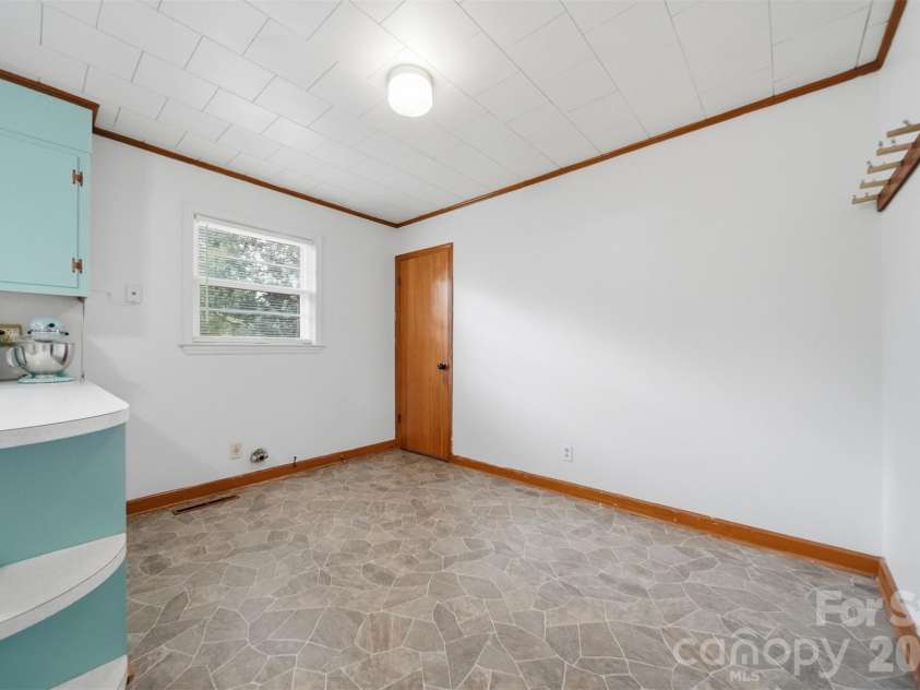 4219 Benfield Drive, Hudson, NC 28638.  MLS# CAR4397025, YatesRealty ID 34308. 