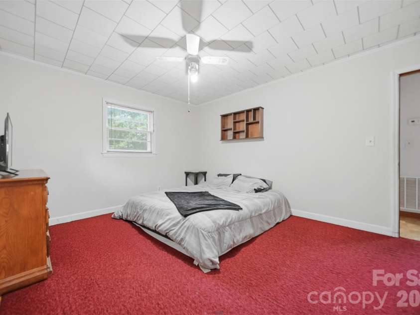 4219 Benfield Drive, Hudson, NC 28638.  MLS# CAR4397025, YatesRealty ID 34308. 