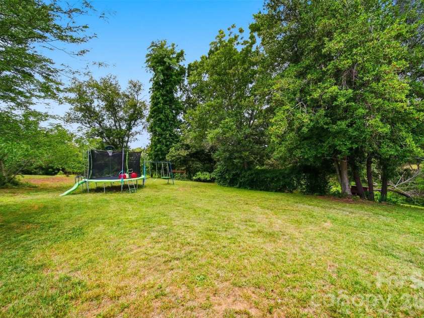 4219 Benfield Drive, Hudson, NC 28638.  MLS# CAR4397025, YatesRealty ID 34308. 