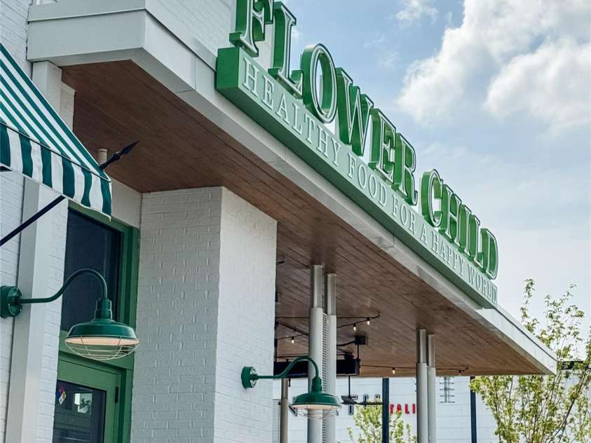 15355 Ballancroft Parkway, Charlotte, NC 28277.  MLS# CAR4296263, YatesRealty ID 34309. Ballantyne Bowl