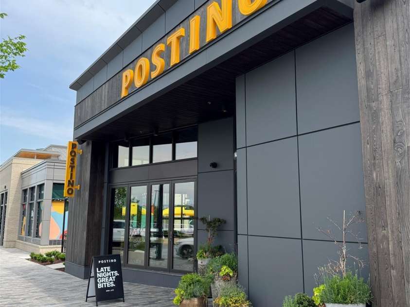 15355 Ballancroft Parkway, Charlotte, NC 28277.  MLS# CAR4296263, YatesRealty ID 34309. Ballantyne Bowl