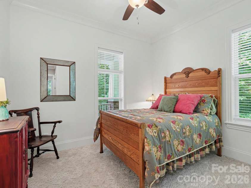 9560 Regent Drive, Davidson, NC 28036.  MLS# CAR4397866, YatesRealty ID 34310. Front bedroom