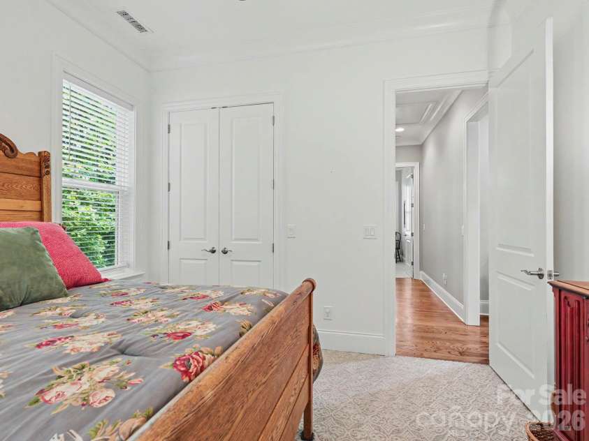 9560 Regent Drive, Davidson, NC 28036.  MLS# CAR4397866, YatesRealty ID 34310. Front Bedroom