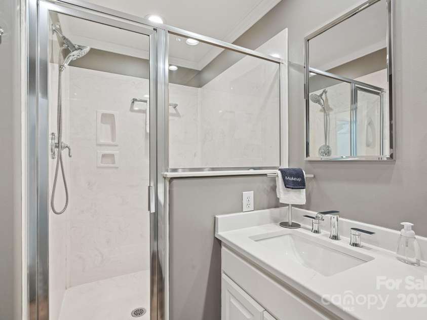 1350 Strawberry Lane, Denver, NC 28037.  MLS# CAR4293341, YatesRealty ID 34314. 