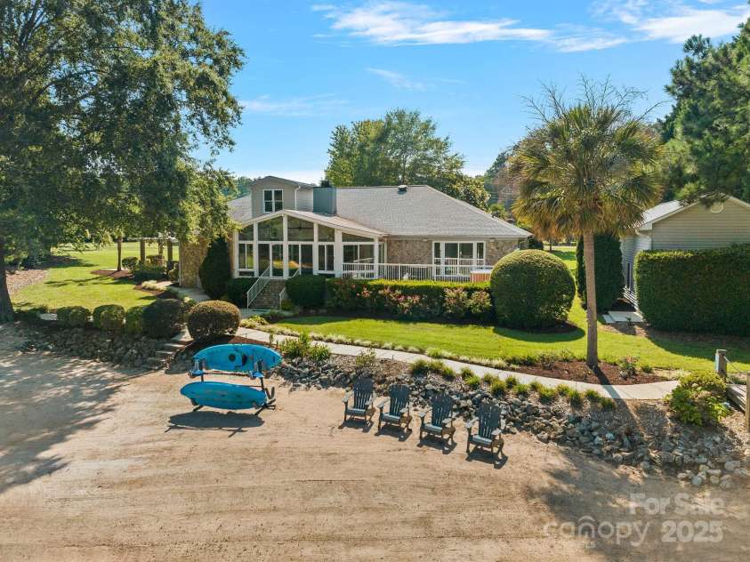 1350 Strawberry Lane, Denver, NC 28037.  MLS# CAR4293341, YatesRealty ID 34314. 