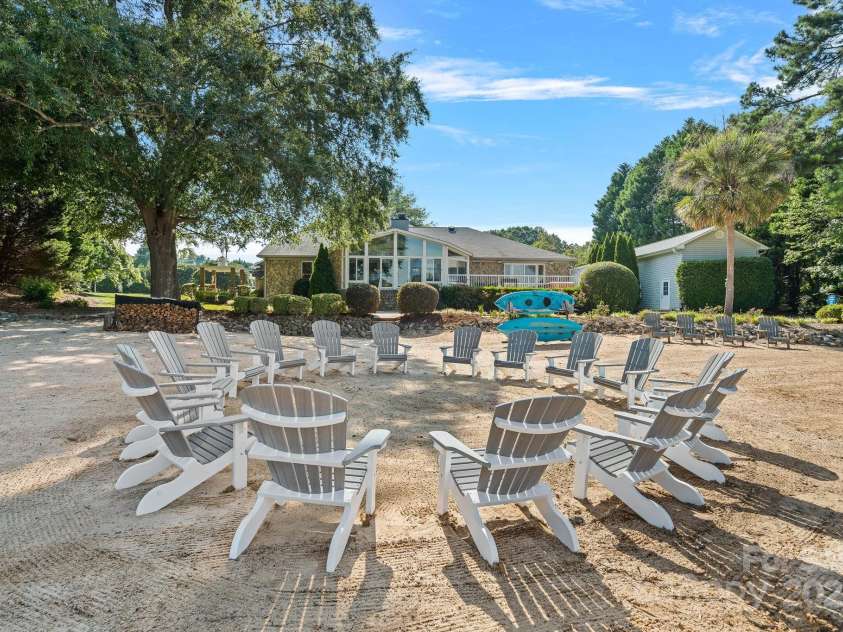 1350 Strawberry Lane, Denver, NC 28037.  MLS# CAR4293341, YatesRealty ID 34314. 