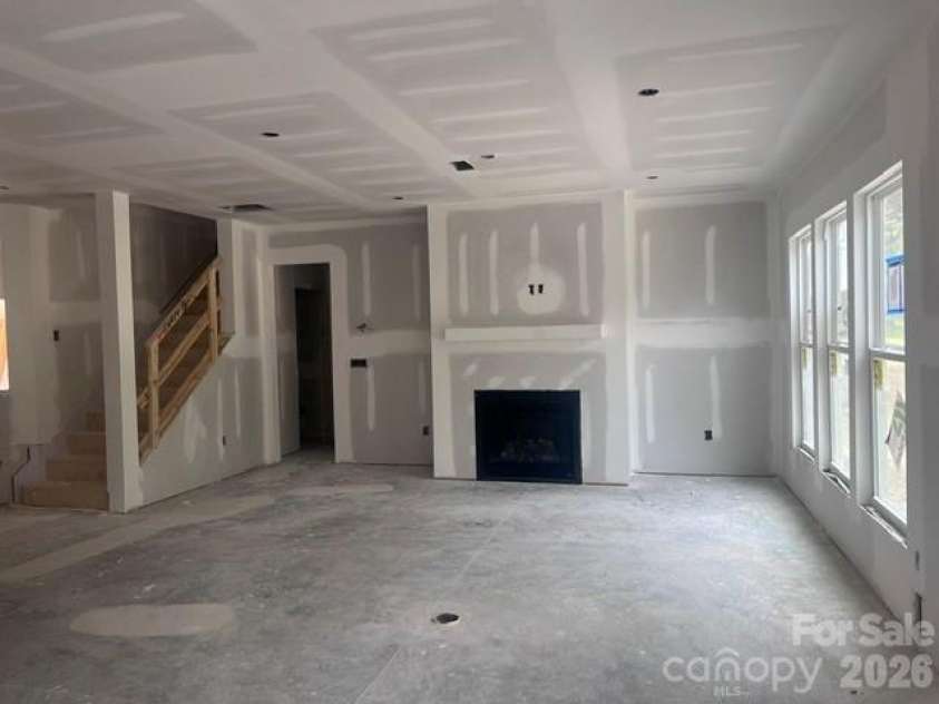 1206 Chasity Trails Court, Matthews, NC 28104.  MLS# CAR4398465, YatesRealty ID 34315. Gathering Room