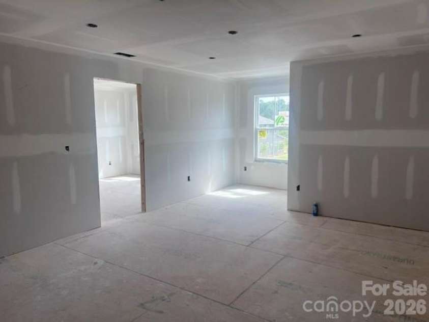 1206 Chasity Trails Court, Matthews, NC 28104.  MLS# CAR4398465, YatesRealty ID 34315. Loft