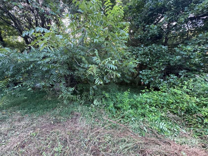 1409 Turnersburg Highway, Statesville, NC 28625.  MLS# CAR4291920, YatesRealty ID 34316. 