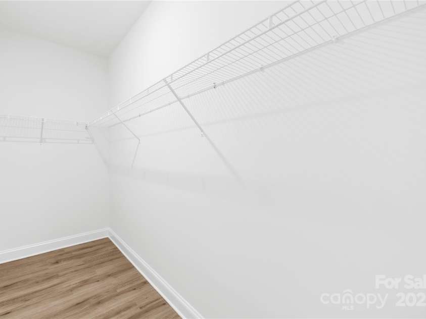 404 Greenbriar Road, Statesville, NC 28625.  MLS# CAR4250661, YatesRealty ID 34317. 