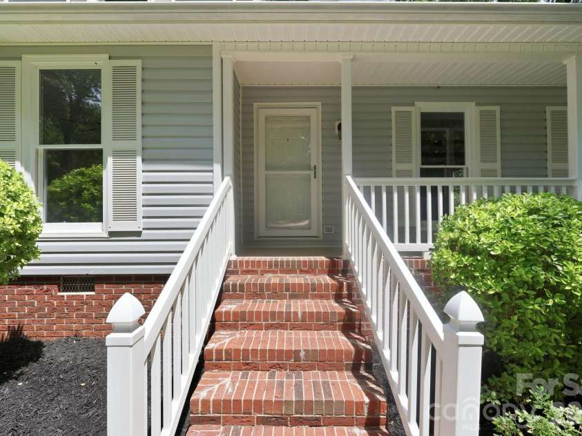 630 Timberlane Trail, Salisbury, NC 28147.  MLS# CAR4399117, YatesRealty ID 34317. 