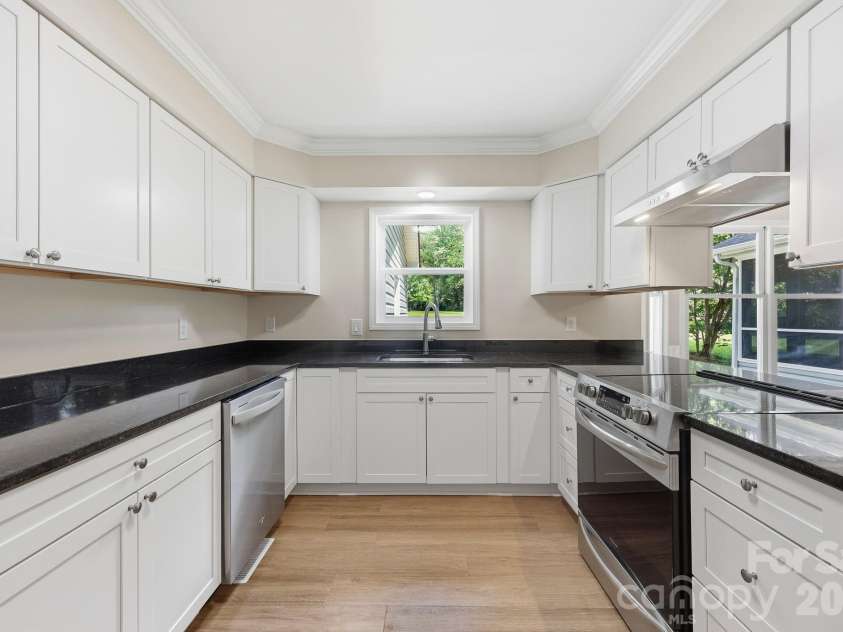 630 Timberlane Trail, Salisbury, NC 28147.  MLS# CAR4399117, YatesRealty ID 34317. 