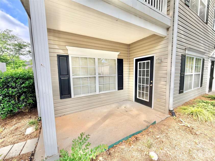 21230 Hickory Street, Cornelius, NC 28031.  MLS# CAR4374106, YatesRealty ID 34318. 