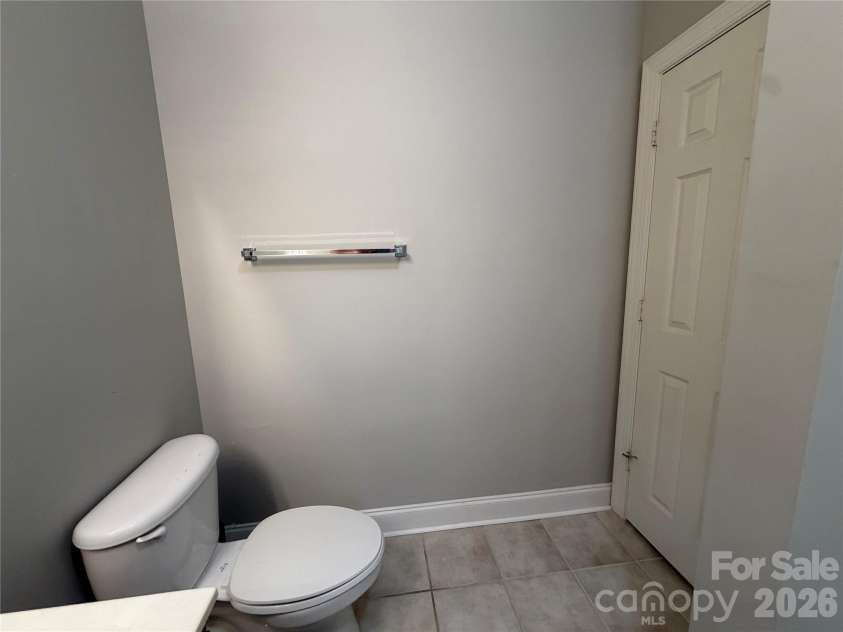 21230 Hickory Street, Cornelius, NC 28031.  MLS# CAR4374106, YatesRealty ID 34318. Primary Bathroom