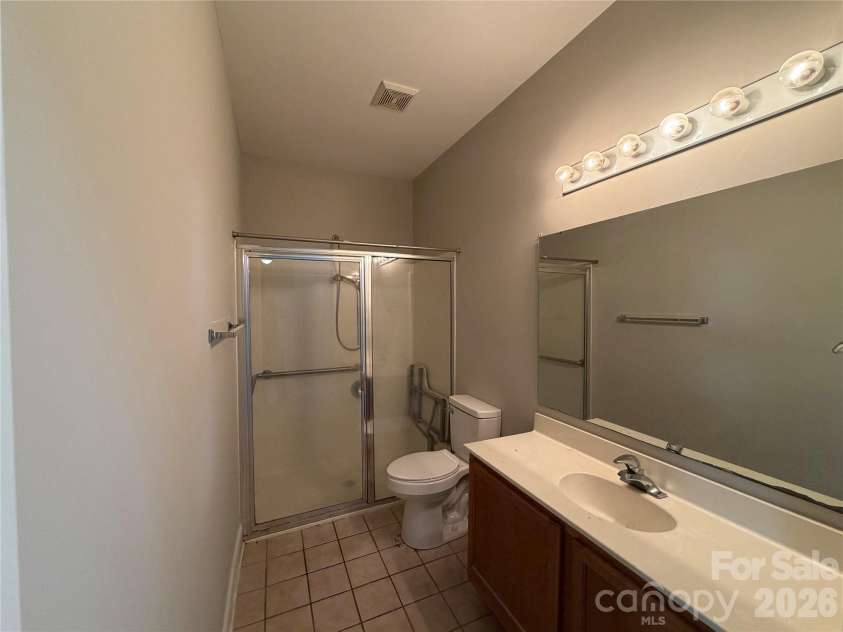 21230 Hickory Street, Cornelius, NC 28031.  MLS# CAR4374106, YatesRealty ID 34318. Seconday Bathroom