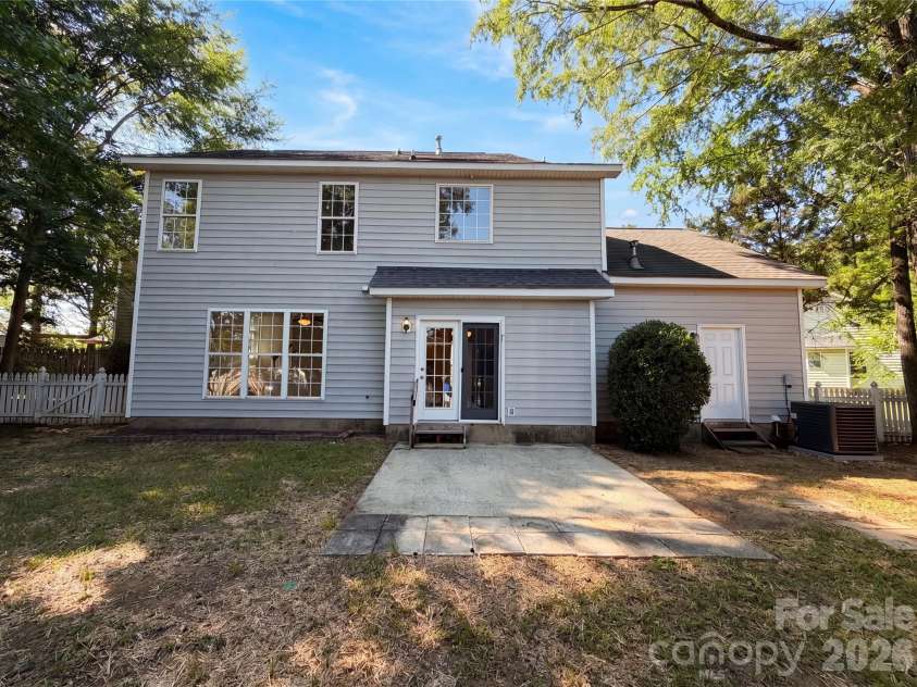 6101 Trevor Simpson Drive, Indian Trail, NC 28079.  MLS# CAR4398291, YatesRealty ID 34319. 