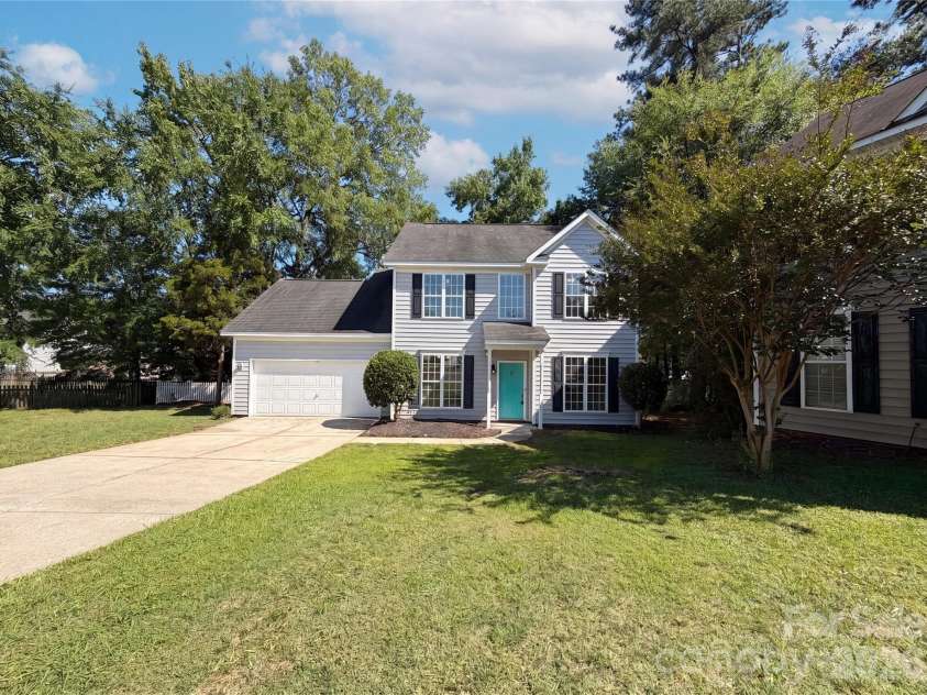 6101 Trevor Simpson Drive, Indian Trail, NC 28079.  MLS# CAR4398291, YatesRealty ID 34319. 