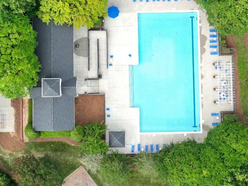 18027 Northport Drive, Cornelius, NC 28031.  MLS# CAR4395326, YatesRealty ID 34320. Community Pool