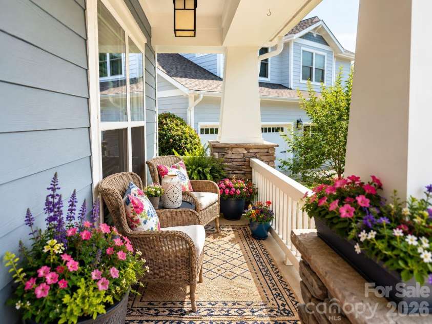 18027 Northport Drive, Cornelius, NC 28031.  MLS# CAR4395326, YatesRealty ID 34320. Front Porch