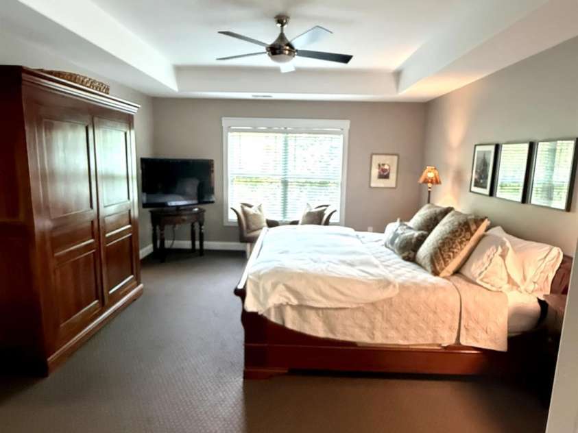18027 Northport Drive, Cornelius, NC 28031.  MLS# CAR4395326, YatesRealty ID 34320. Large Primary