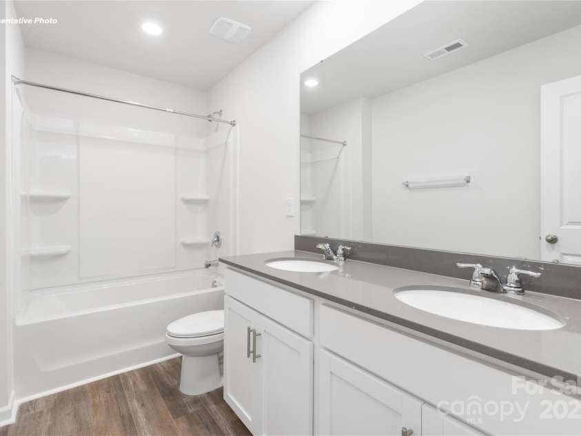 7109 Teague Drive, Gastonia, NC 28056.  MLS# CAR4293561, YatesRealty ID 34320. 