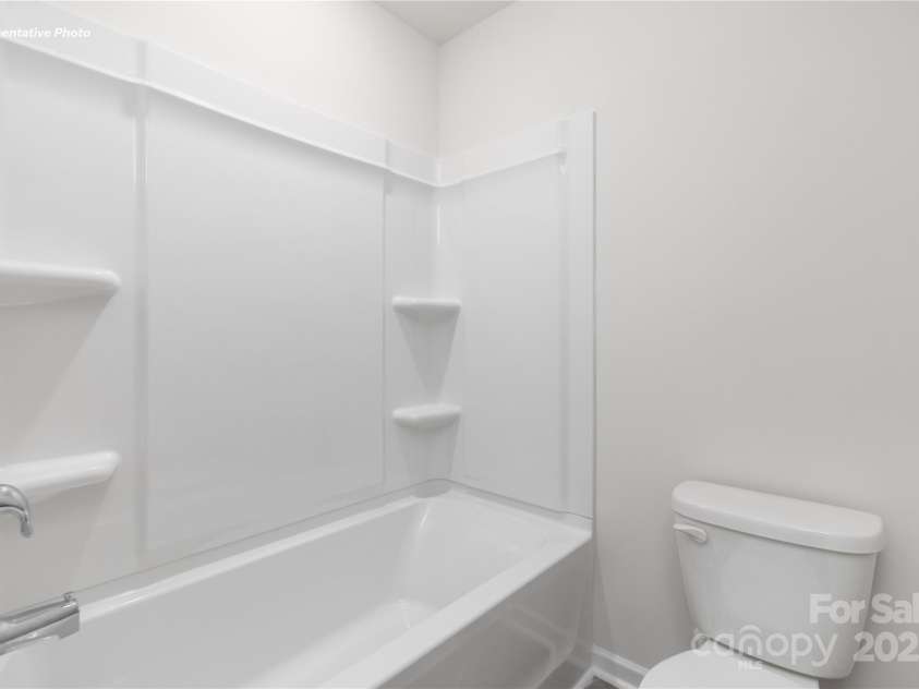 7109 Teague Drive, Gastonia, NC 28056.  MLS# CAR4293561, YatesRealty ID 34320. 