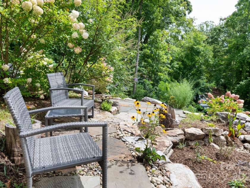 209 Patriots Drive, Asheville, NC 28805.  MLS# CAR4291919, YatesRealty ID 34321. Bears, butterflies, bees, and hummers abound.