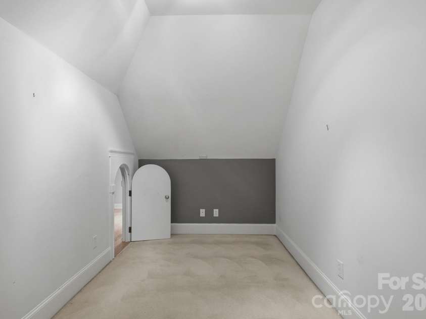3582 Farmstone Court, Kannapolis, NC 28081.  MLS# CAR4398629, YatesRealty ID 34321. 