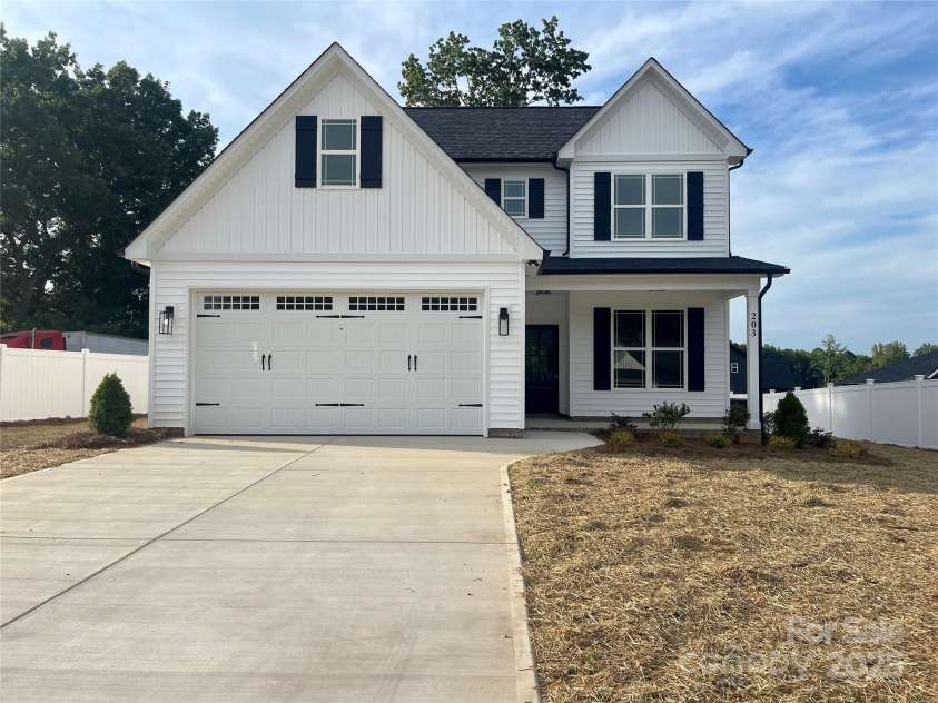 203 Prospect Church Road, Albemarle, NC 28001.  MLS# CAR4293903, YatesRealty ID 34322. 