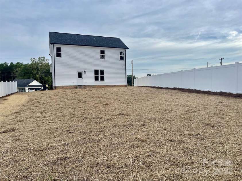 203 Prospect Church Road, Albemarle, NC 28001.  MLS# CAR4293903, YatesRealty ID 34322. 
