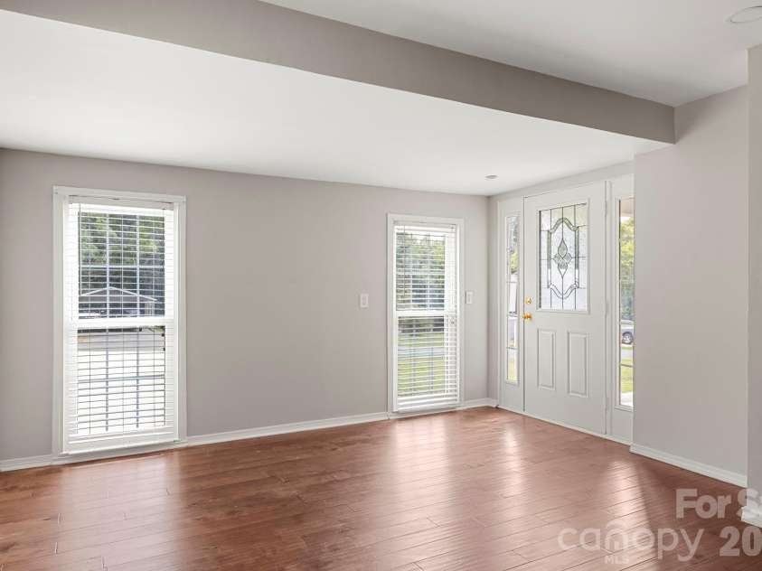 904 Long Street, Oakboro, NC 28129.  MLS# CAR4392610, YatesRealty ID 34322. 