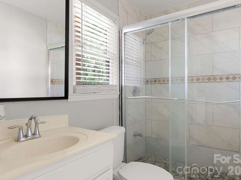 904 Long Street, Oakboro, NC 28129.  MLS# CAR4392610, YatesRealty ID 34322. 