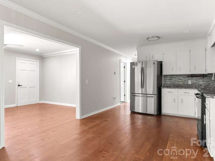 904 Long Street, Oakboro, NC 28129.  MLS# CAR4392610, YatesRealty ID 34322. 